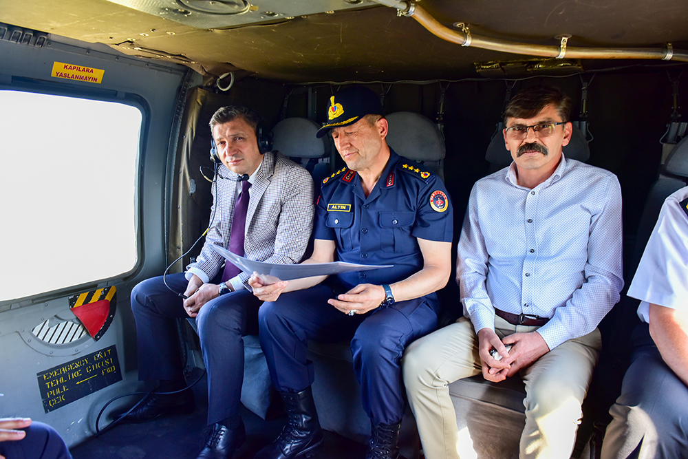 Vali Şahin'den Havadan Trafik Denetimi