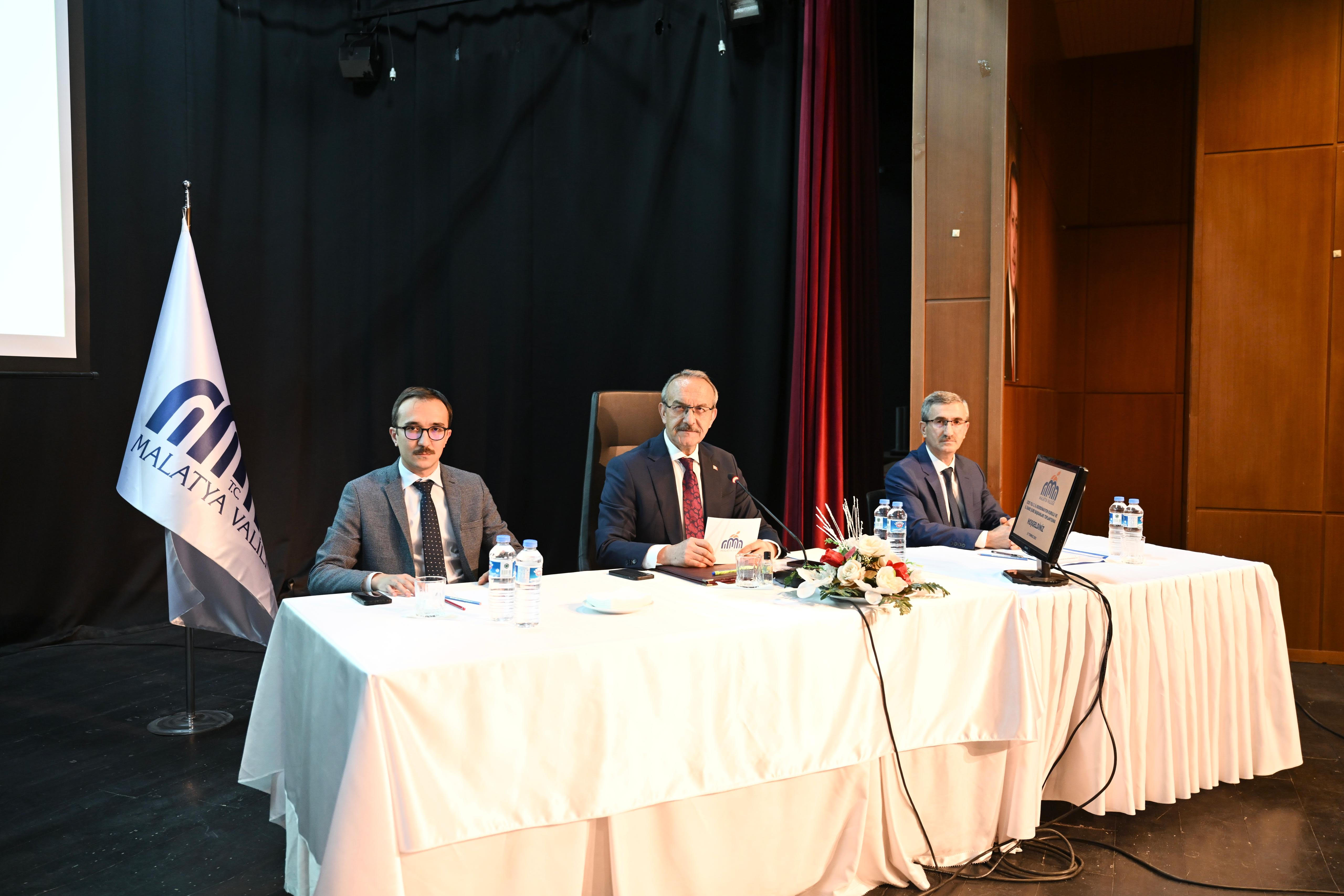 Vali Yavuz Başkanlığında İl Koordinasyon Kurulu ve İl İdare Şube Başkanları Toplantısı Gerçekleştirildi