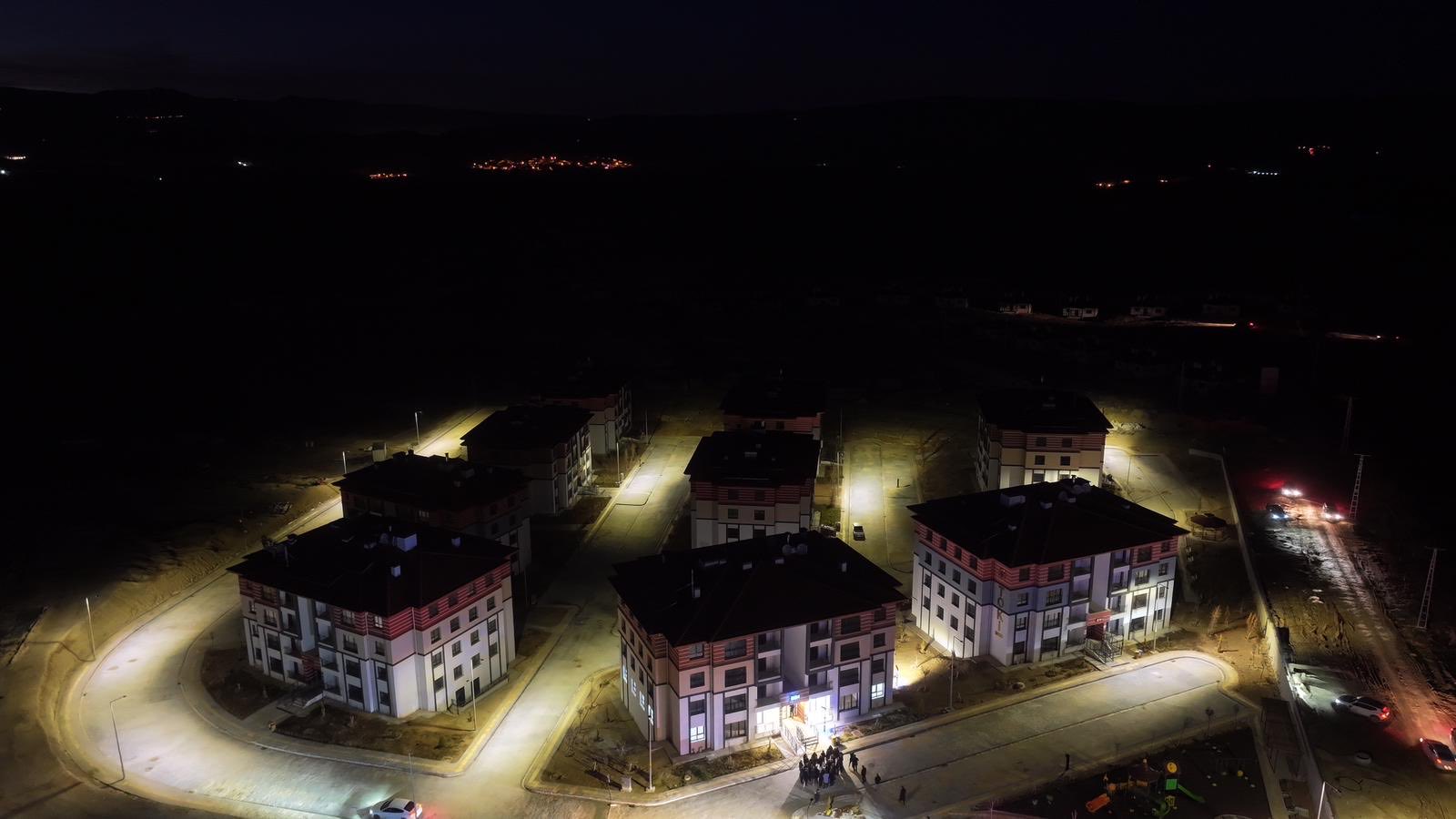 Vali Yavuz Darende İlçesindeki Çalışmaları Yerinde İnceledi