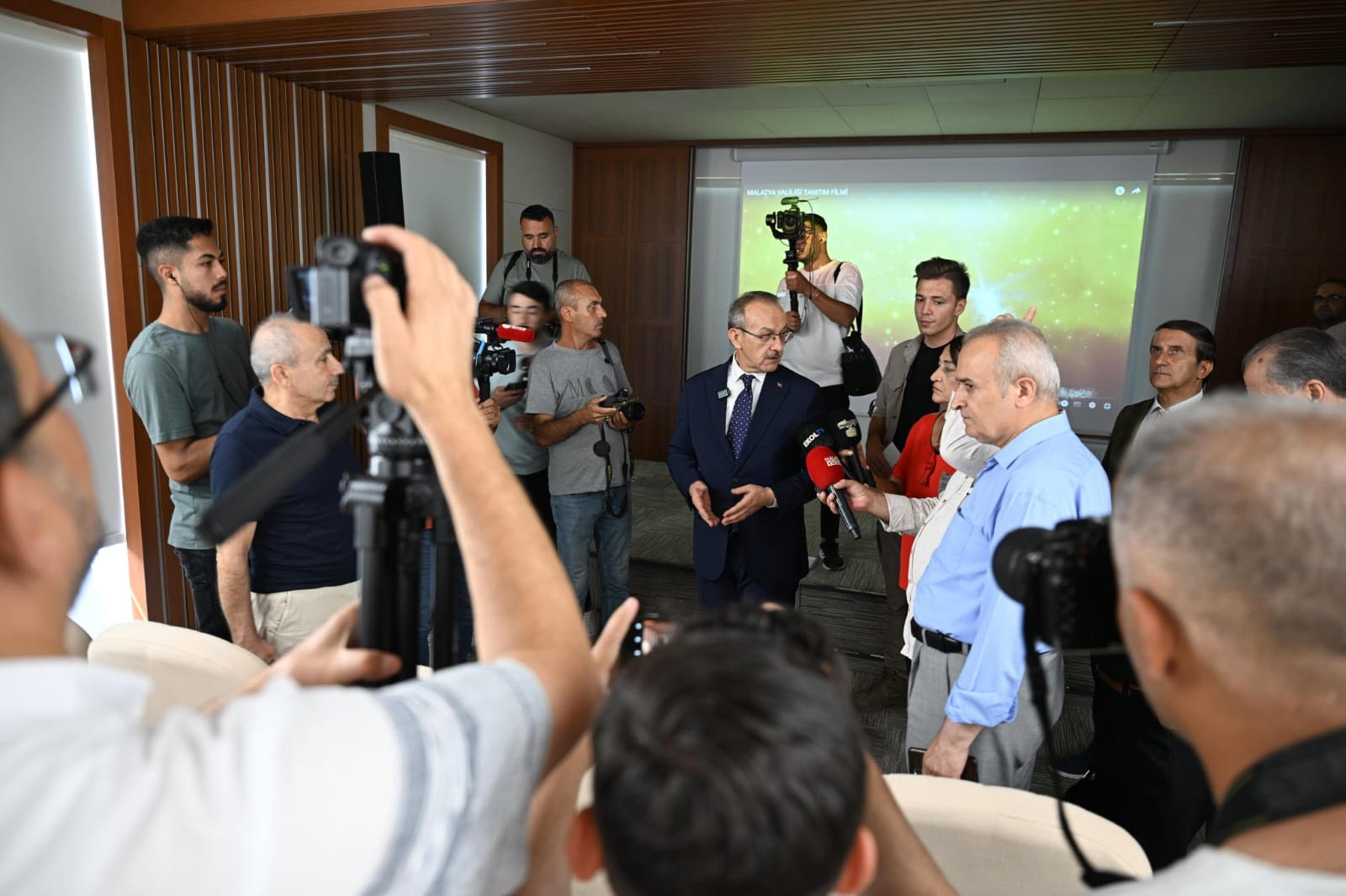 Vali Yavuz, Rezerv Alanları Basınla Birlikte Yerinde İnceledi