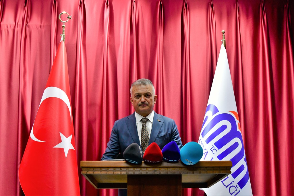 Vali Yazıcı Görevine Başladı