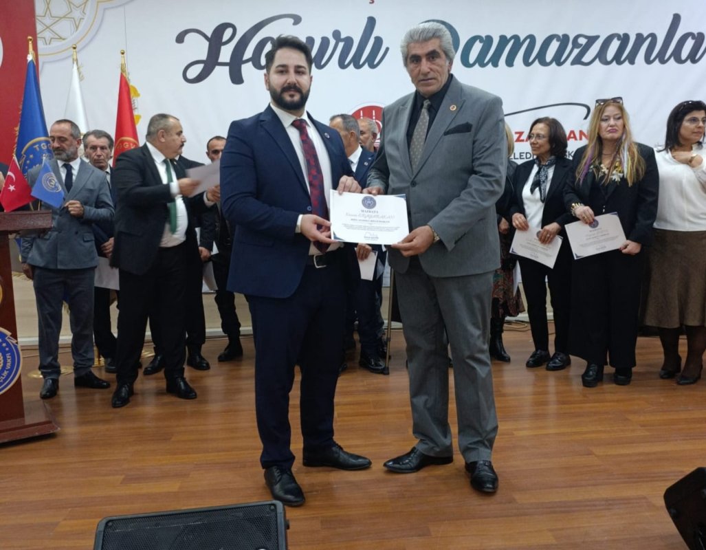 Kazım Eryabakan’a Doğu Anadolu Bölge Başkanlığı Mazbatası Verildi