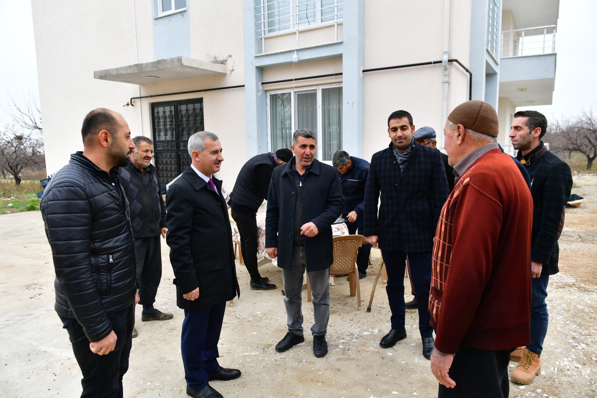 Yaka Mahallesi'nin Yolları Yenileniyor