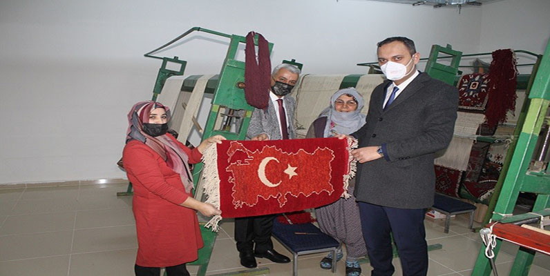 Yazıhan’da tekstil gelişiyor