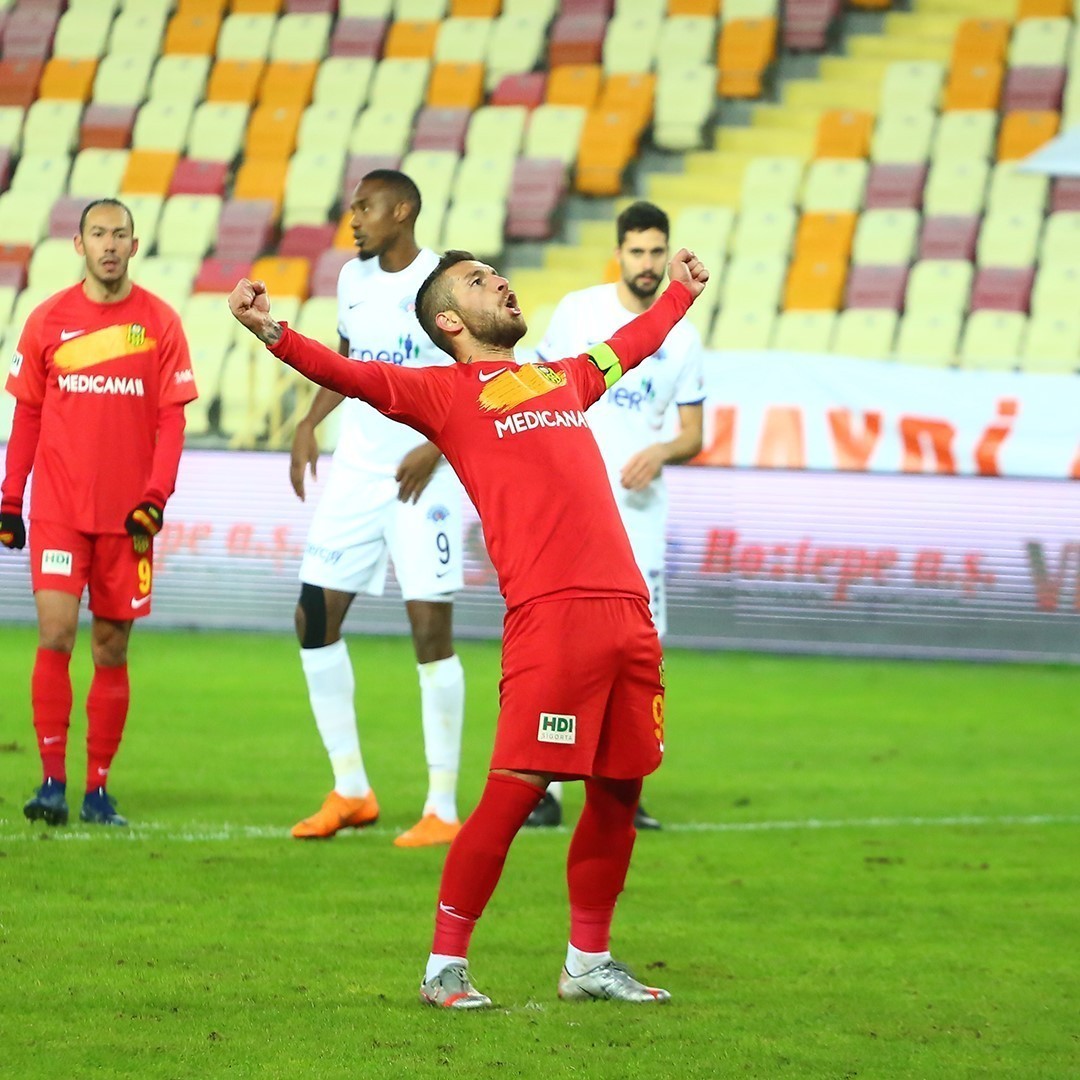 Yeni Malatyaspor’un gol silahı Adem Büyük