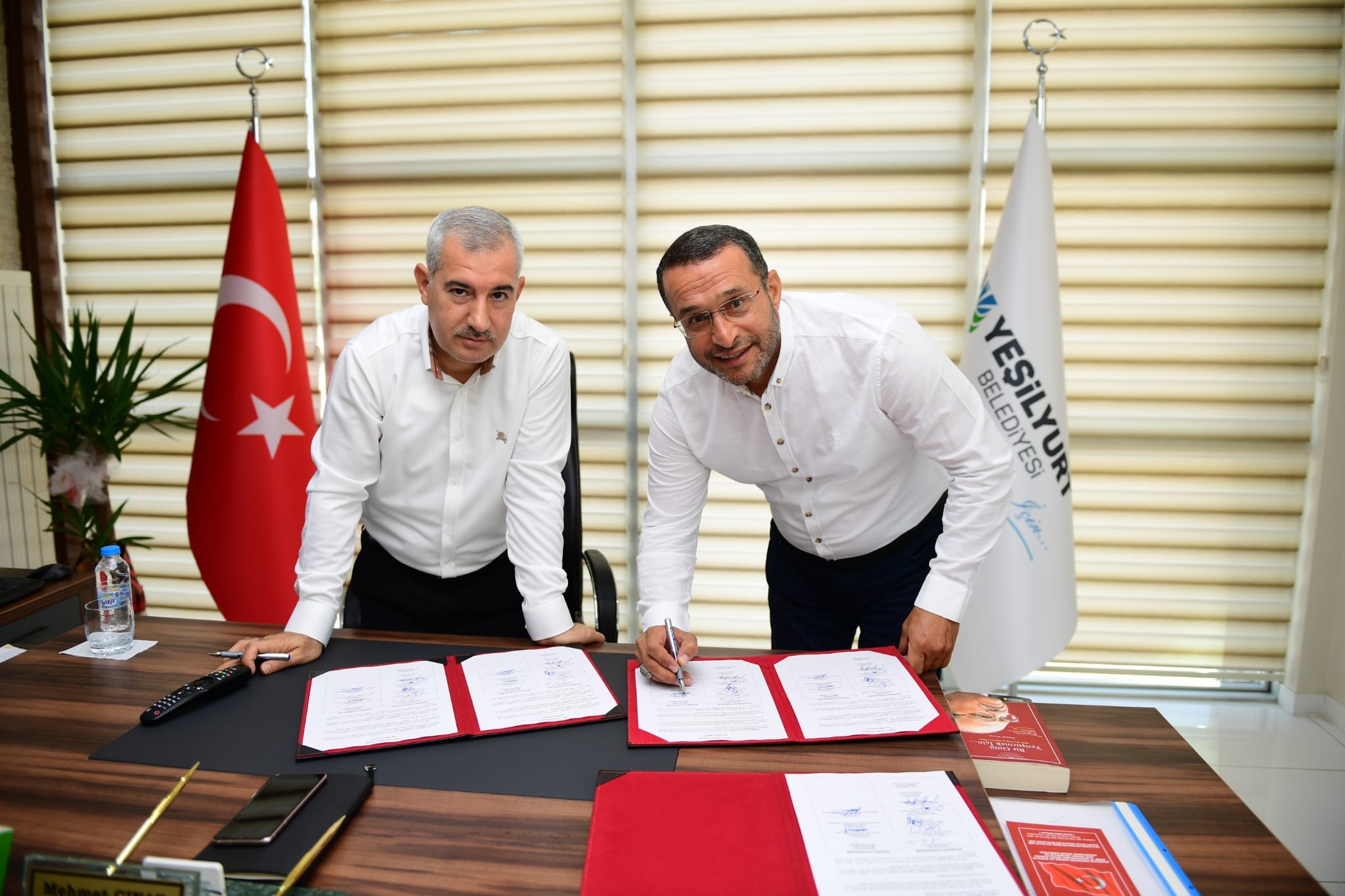 Yeşilyurt Belediyesi ile Hizmet İş -Sendikası Arasında Protokol