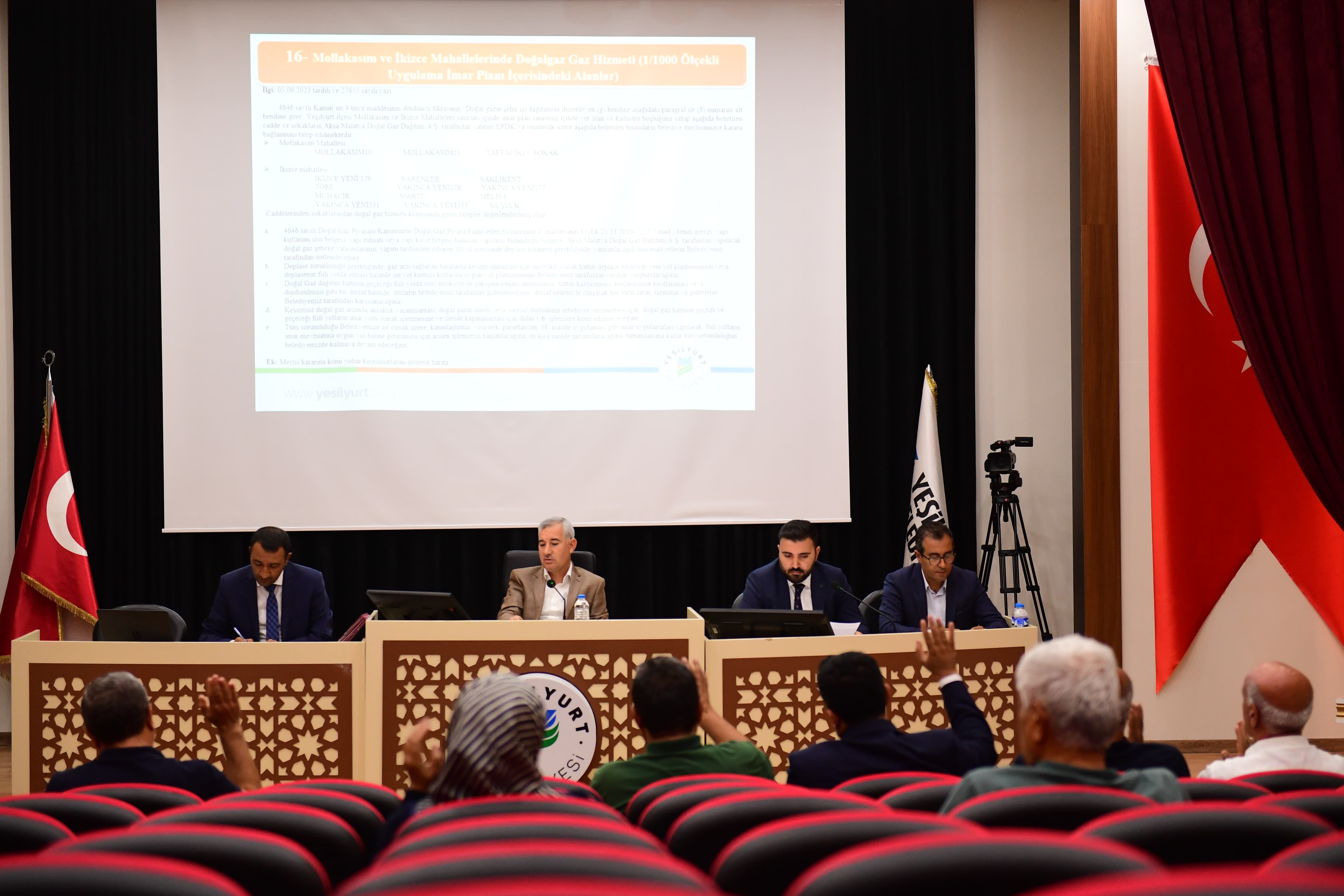 Yeşilyurt Meclisi Toplandı