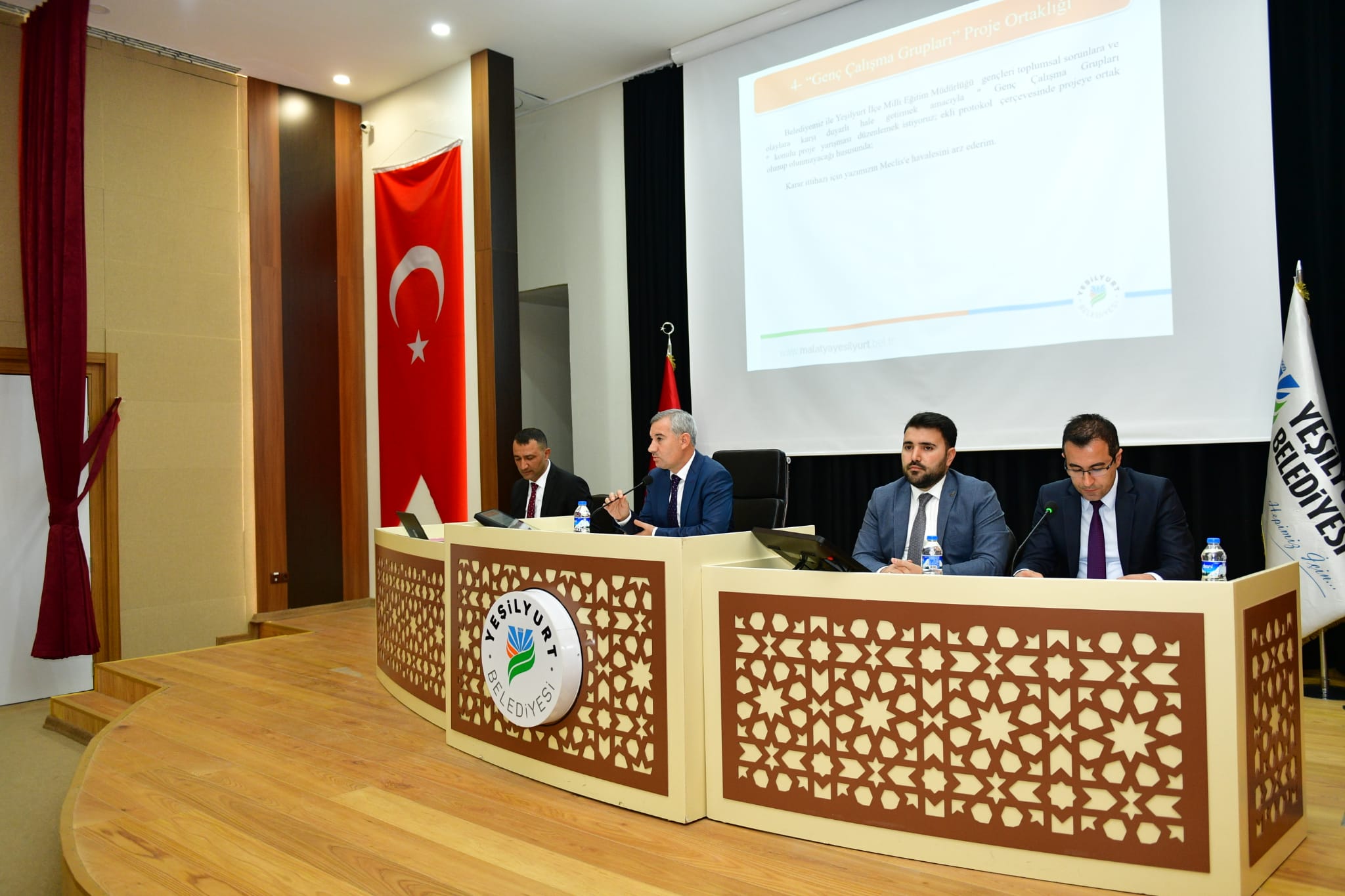 Yeşilyurt Meclisi Toplandı