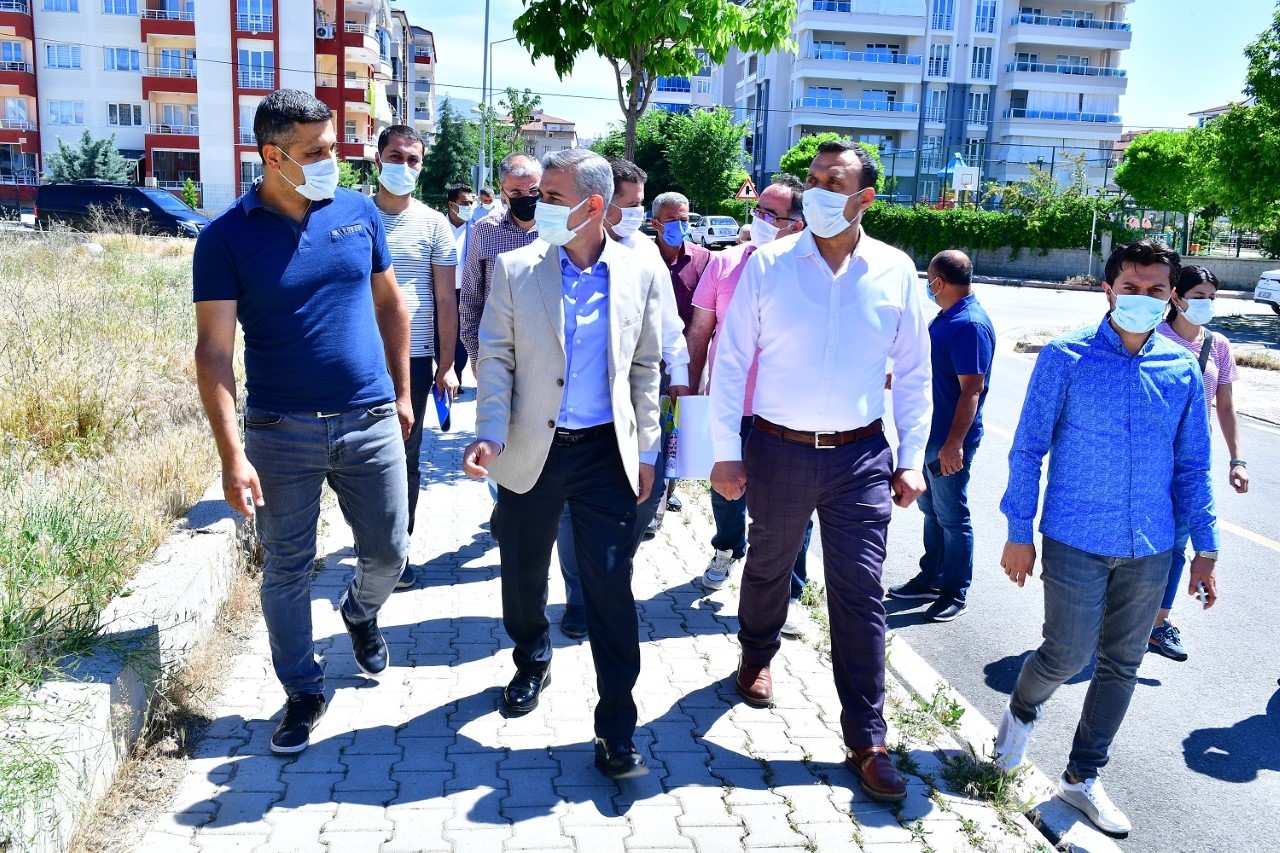 Yeşilyurt’ta İlyas Mahallesi’ne park kazandırıyor