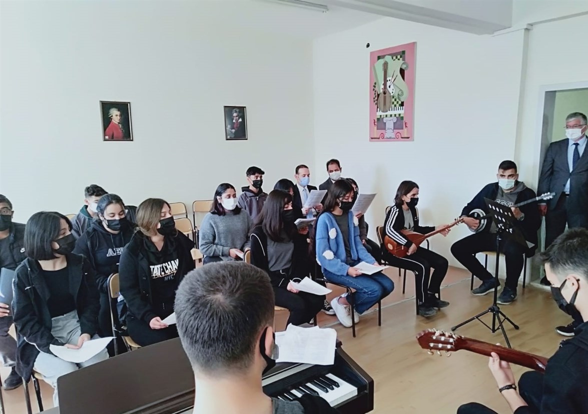 Yeşilyurt’ta liseye covid 19 denetimi