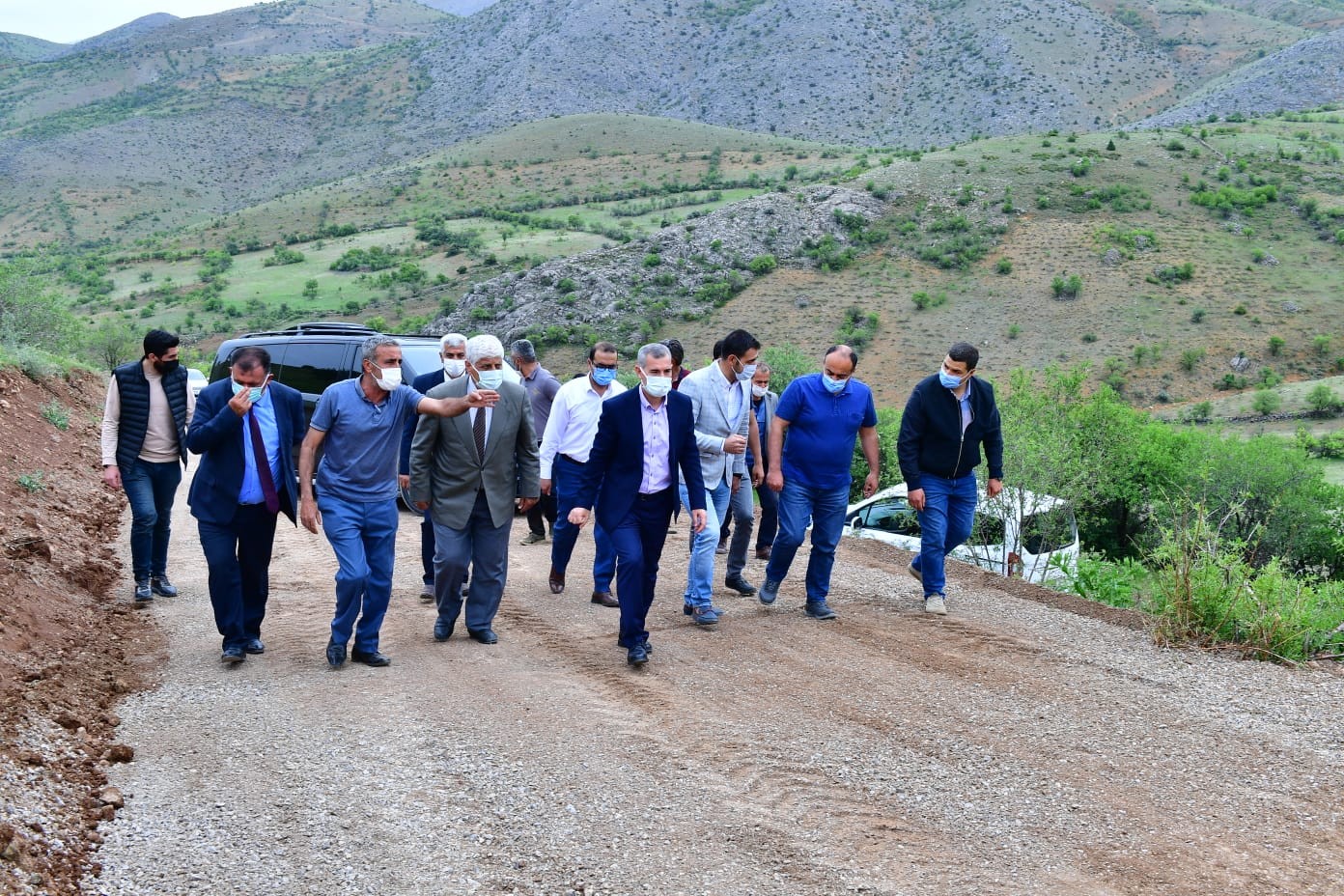 Yeşilyurt’ta ulaşım ağı yenileniyor