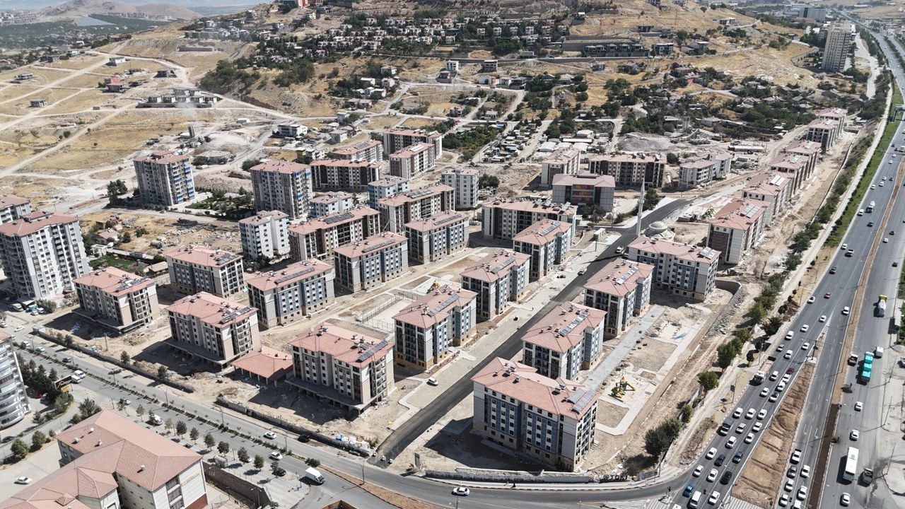 Yıldıztepe TOKİ konutları 2 ay içinde teslim edilecek - Birlik Haber Ajansı