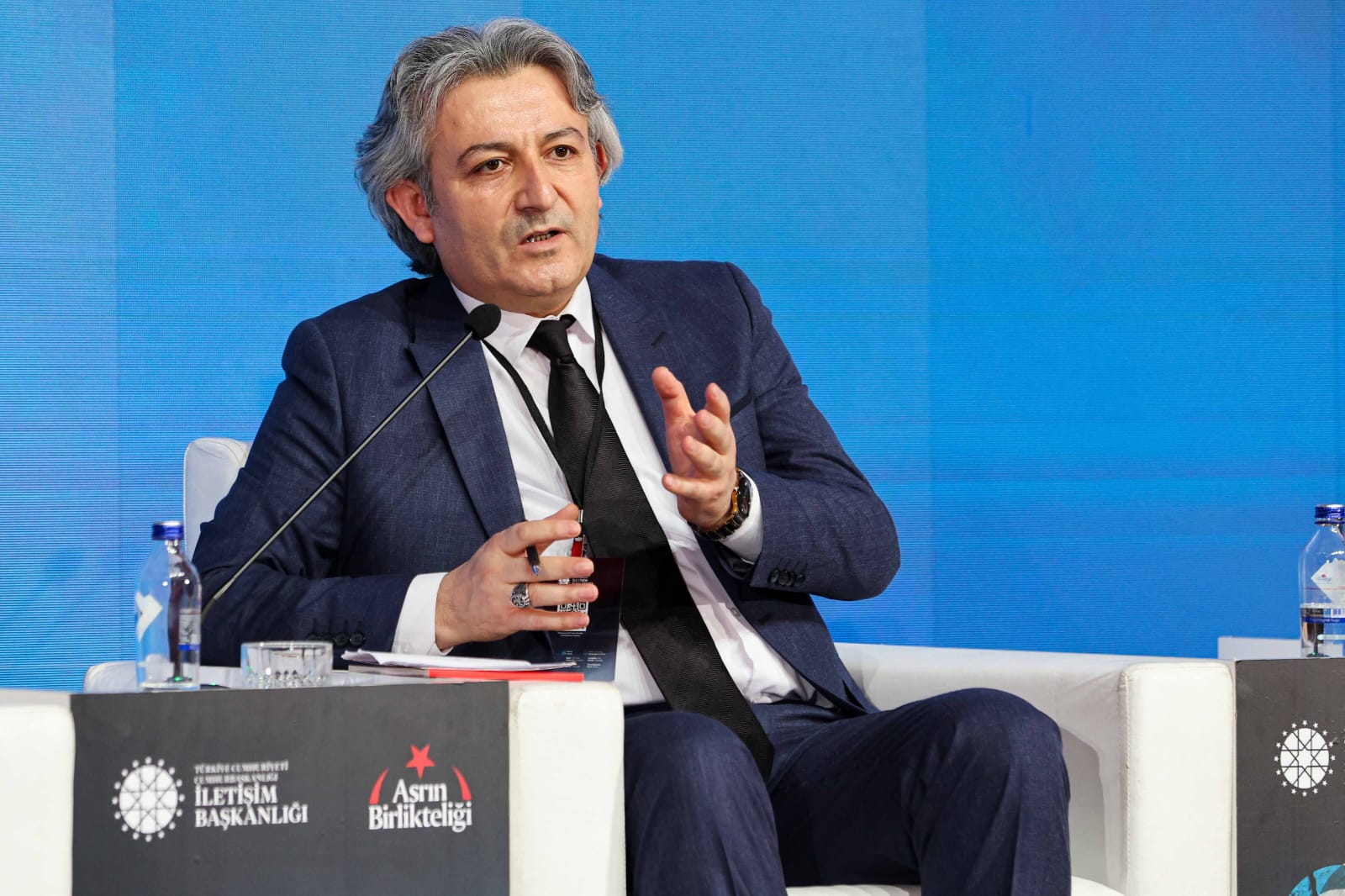 Yılmaz "Asrın Afetinin 1. Yılında Afet İletişimi Sempozyumu"na  Katıldı